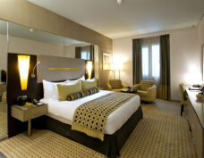 Time Grand Plaza Standard King Room 1_web