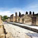 iStock_000020861335_Full_Ruinen_Pompeji_HimmelRetusche