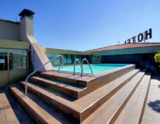 4-star hotel