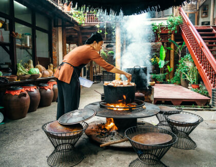 Vietnamese cook