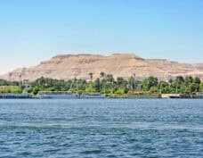 Luxor (antikes Theben)