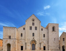 Église San Nicolas, Bari