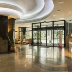 Lobby hôtel 4 étoiles